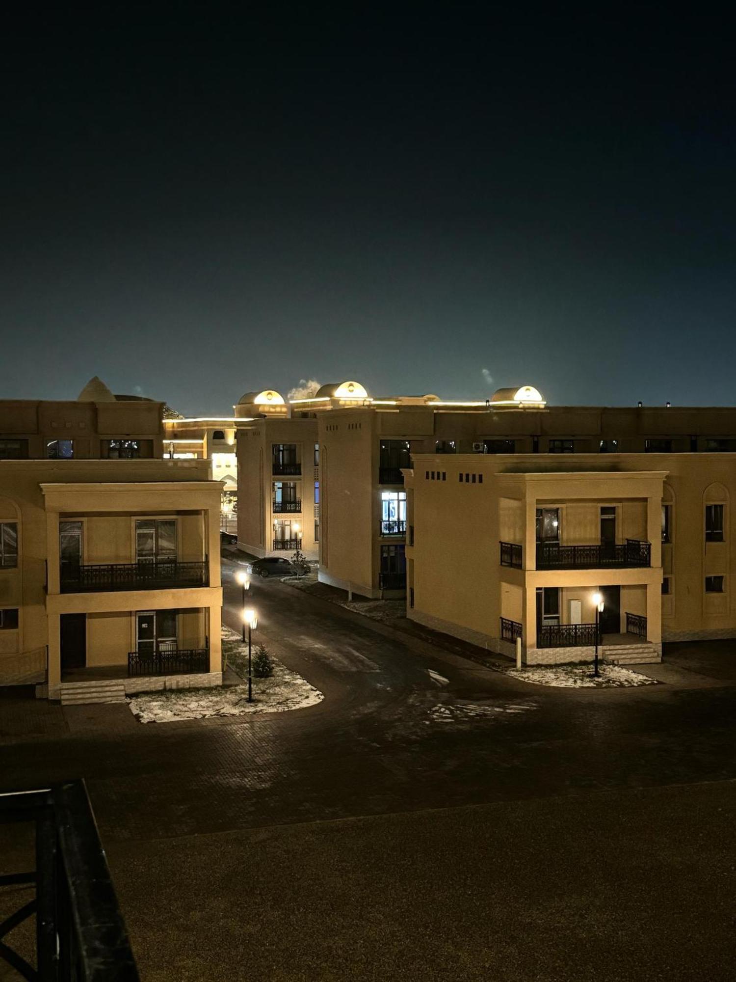 Sem Brand Hotel Turkistan Bagian luar foto